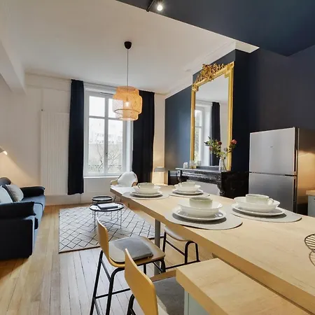 Loft Doryan ! Blue Haussmannien - Centre Gare - Excelsior - 2 A 4 Pers Apartment *