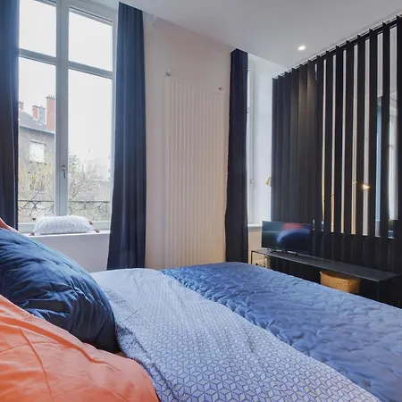 Loft Doryan ! Blue Haussmannien - Centre Gare - Excelsior - 2 A 4 Pers Apartment Nancy