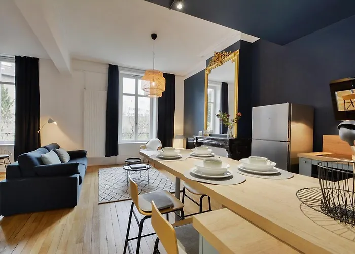 Loft Doryan ! Blue Haussmannien - Centre Gare - Excelsior - 2 A 4 Pers Apartment *